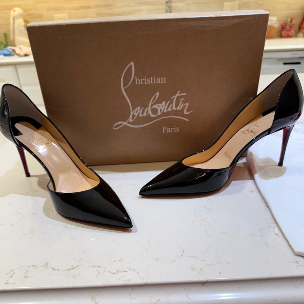 Christian Louboutin Iriza 85 Black Patent Pumps 37.5 Red Sole Heels